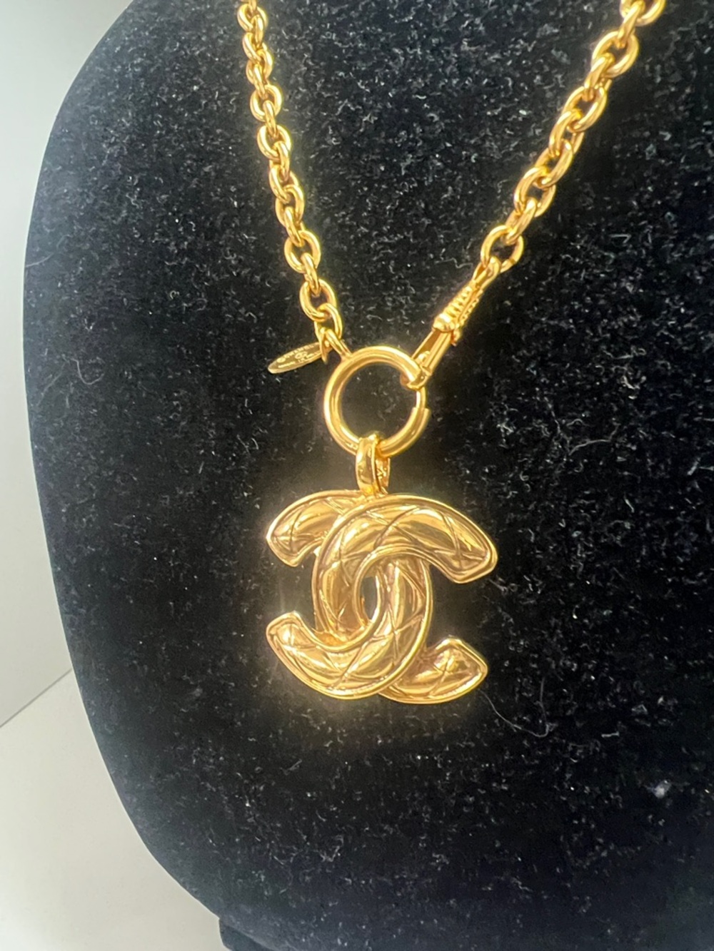 CHANEL 24kgp CC Pendant Chain Necklace - Picture 6 of 10